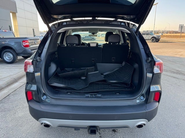 2022 Ford Escape SEL w/ Panoramic Moonroof + Trailer Tow Package