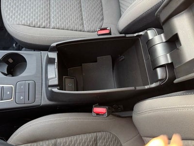 2020 Ford Escape SE w/ Panoramic Moonroof