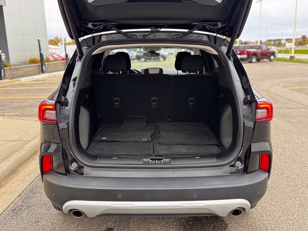2023 Ford Escape Active w/360 Camera + Heated Steering Wheel