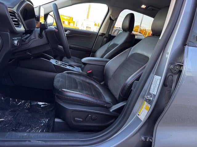 2022 Ford Escape SEL w/Adaptive Cruise + Tow Pkg