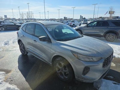 2023 Ford Escape ST-Line w/ Panoramic Moonroof + Adaptive Cruise