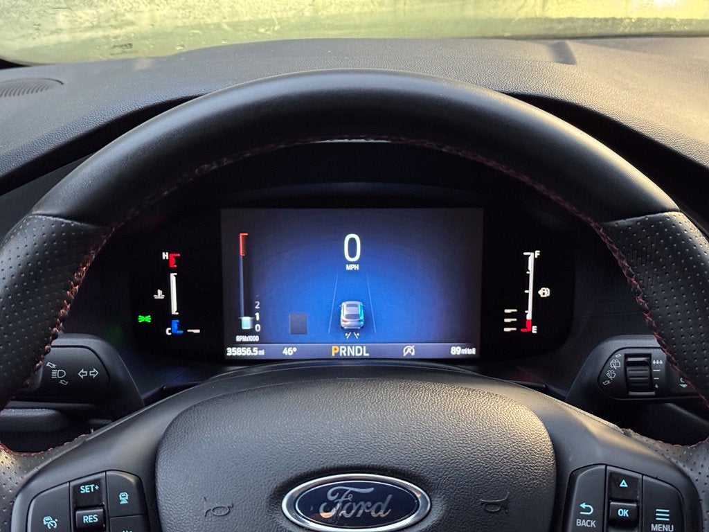 2024 Ford Escape ST-Line w/Heated Steering Wheel + Adaptive Cruise