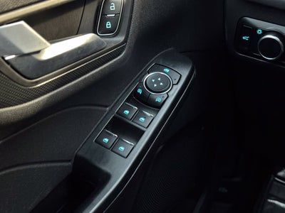 2024 Ford Escape ST-Line w/Heated Steering Wheel + Adaptive Cruise