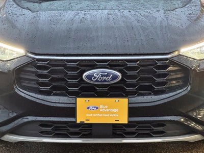 2024 Ford Escape ST-Line w/Heated Steering Wheel + Adaptive Cruise