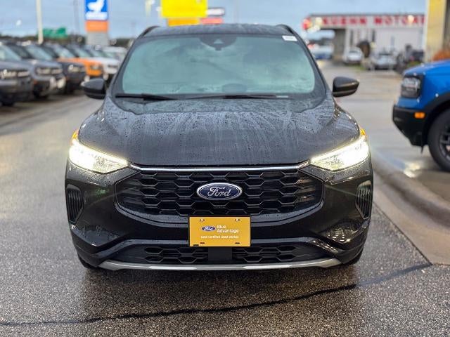2024 Ford Escape ST-Line w/Heated Steering Wheel + Adaptive Cruise
