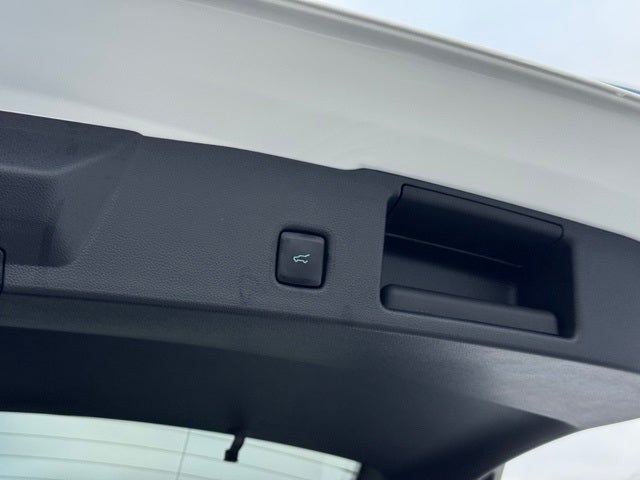 2024 Ford Escape ST-Line Elite w/ Panoramic Moonroof + Head-Up Display