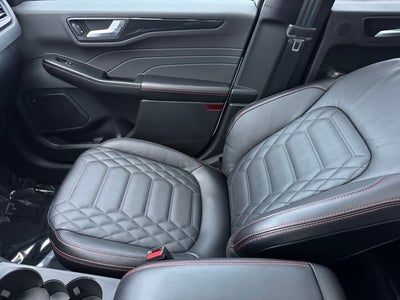 2024 Ford Escape ST-Line Elite w/ Panoramic Moonroof + Head-Up Display