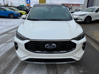 2024 Ford Escape ST-Line Elite w/ Panoramic Moonroof + Head-Up Display