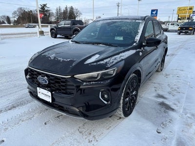 2023 Ford Escape Hybrid ST-Line Elite w/ Panoramic Moonroof + Head-Up Display