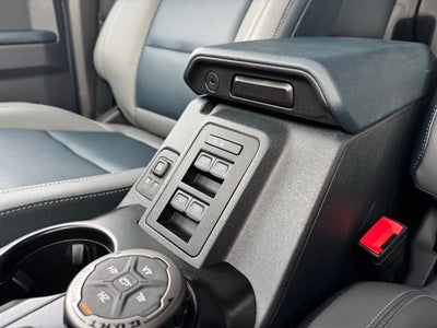 2023 Ford Bronco Outer Banks w/ Heated Steering Wheel + Navigation