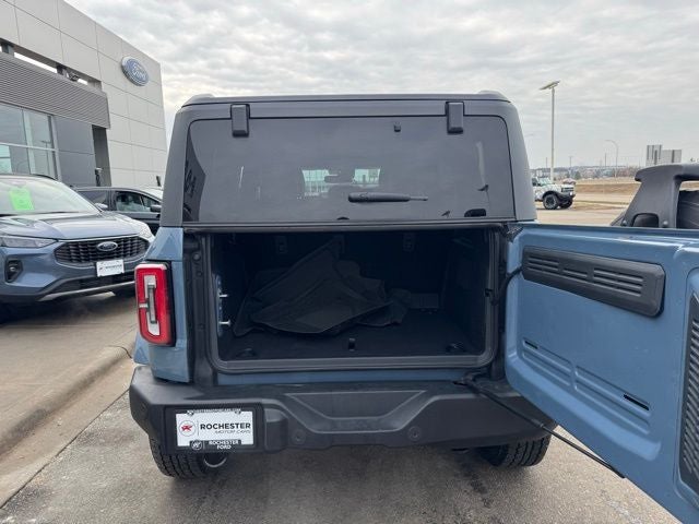 2023 Ford Bronco Outer Banks w/ Heated Steering Wheel + Navigation