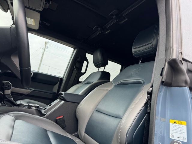 2023 Ford Bronco Outer Banks w/ Heated Steering Wheel + Navigation