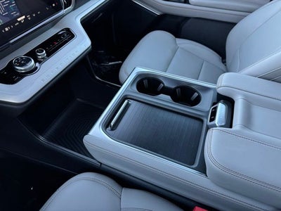 2025 Ford Expedition Max Active w/ Panoramic Moonroof + 8 Passenger Seating (2nd R