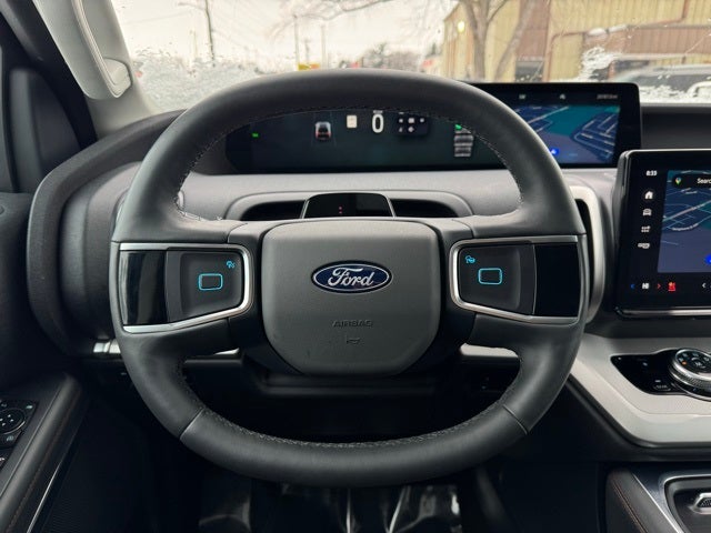 2025 Ford Expedition Max Active w/ Panoramic Moonroof + 8 Passenger Seating (2nd R