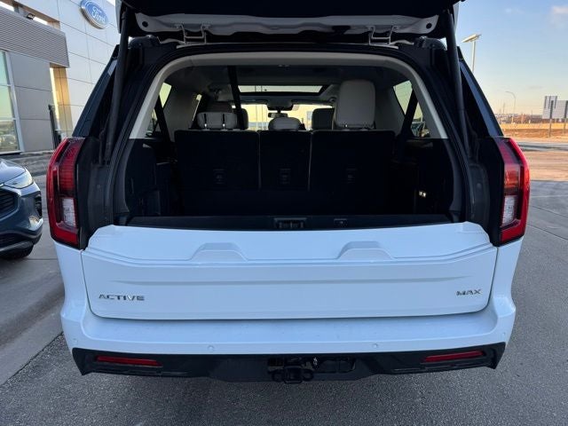 2025 Ford Expedition Max Active w/ Panoramic Moonroof + 8 Passenger Seating (2nd R