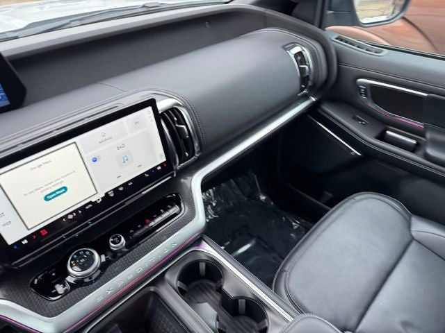 2025 Ford Expedition Max Platinum w/ Stealth Performance Package + 7 Passenger Seati