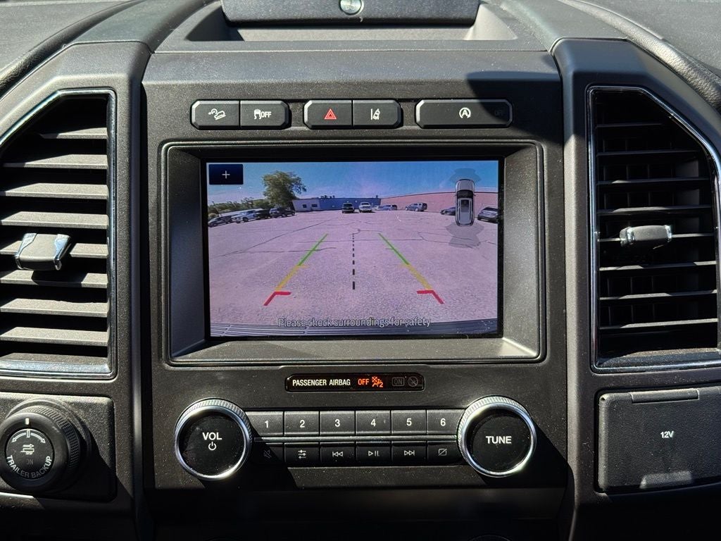 2020 Ford Expedition Max Limited w/Heavy Duty Tow Pkg