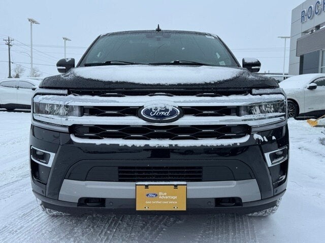 2022 Ford Expedition Max Limited w/ Panoramic Moonroof + HD Tow Package
