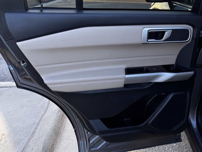 2023 Ford Explorer XLT w/Twin Panel Roof + Adaptive Cruise