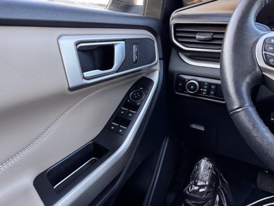 2023 Ford Explorer XLT w/Twin Panel Roof + Adaptive Cruise