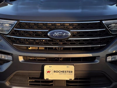 2023 Ford Explorer XLT w/Twin Panel Roof + Adaptive Cruise