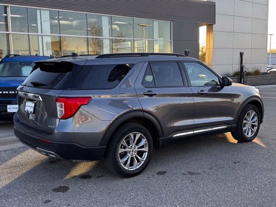2023 Ford Explorer XLT w/Twin Panel Roof + Adaptive Cruise