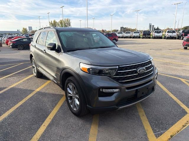 2023 Ford Explorer XLT w/Twin Panel Roof + Adaptive Cruise
