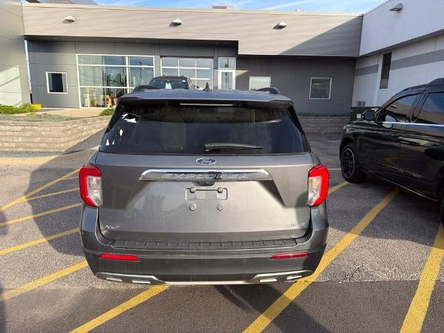 2023 Ford Explorer XLT w/Twin Panel Roof + Adaptive Cruise
