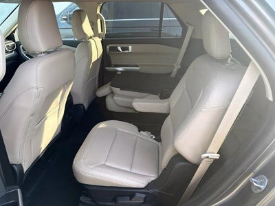 2023 Ford Explorer XLT w/Twin Panel Roof + Adaptive Cruise