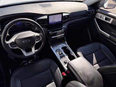 2023 Ford Explorer Limited w/Twin Panel Roof