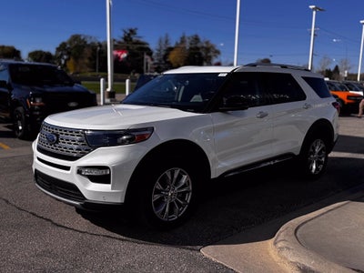 2023 Ford Explorer Limited w/Twin Panel Roof