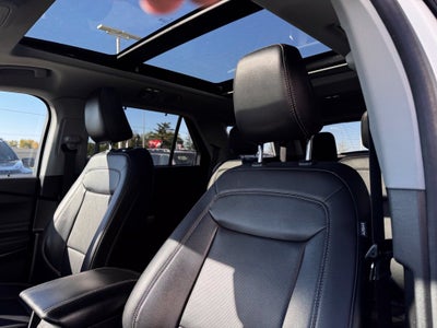 2023 Ford Explorer Limited w/Twin Panel Roof