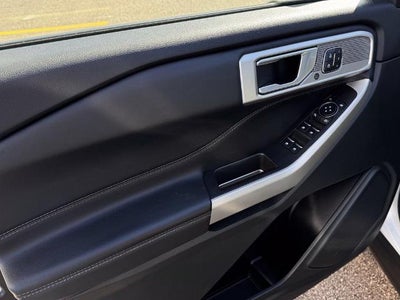 2023 Ford Explorer Limited w/Twin Panel Roof
