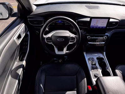 2023 Ford Explorer Limited w/Twin Panel Roof