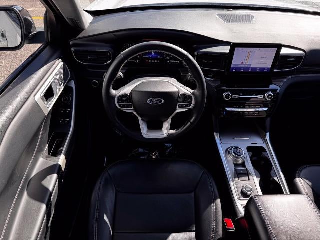 2023 Ford Explorer Limited w/Twin Panel Roof
