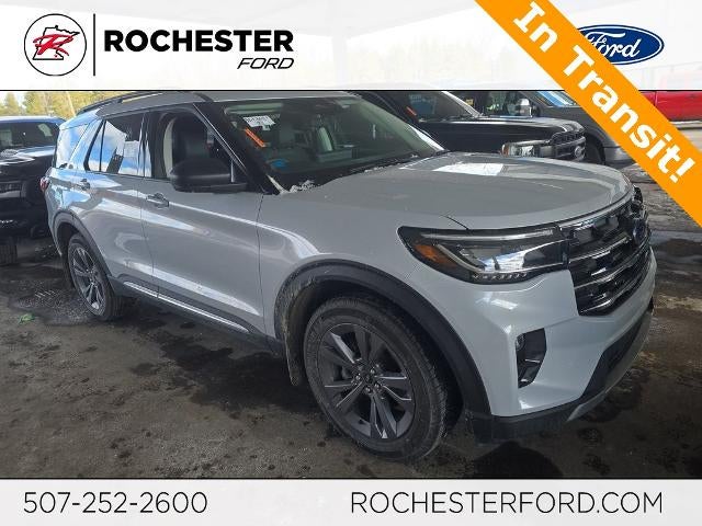 2025 Ford Explorer Active w/ Panoramic Moonroof + Heated Steering Wheel