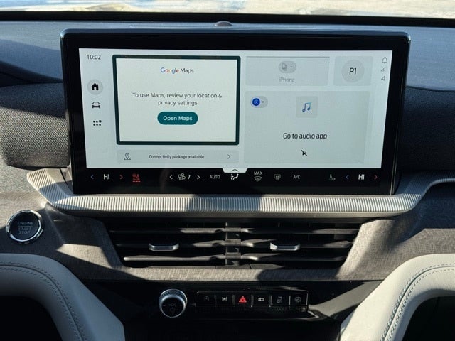 2025 Ford Explorer Platinum w/ Twin Panel Moonroof + Massaging Seats