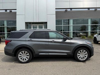 2025 Ford Explorer Platinum