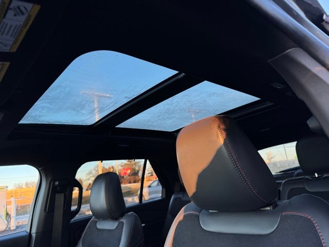 2025 Ford Explorer ST w/ Twin Panel Moonroof + Massaging Seats