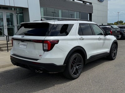 2025 Ford Explorer ST