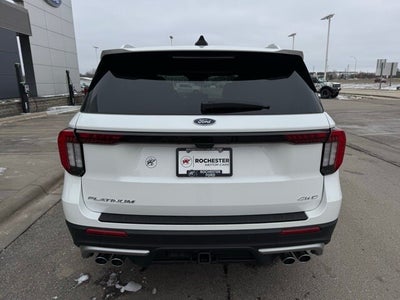 2025 Ford Explorer Platinum