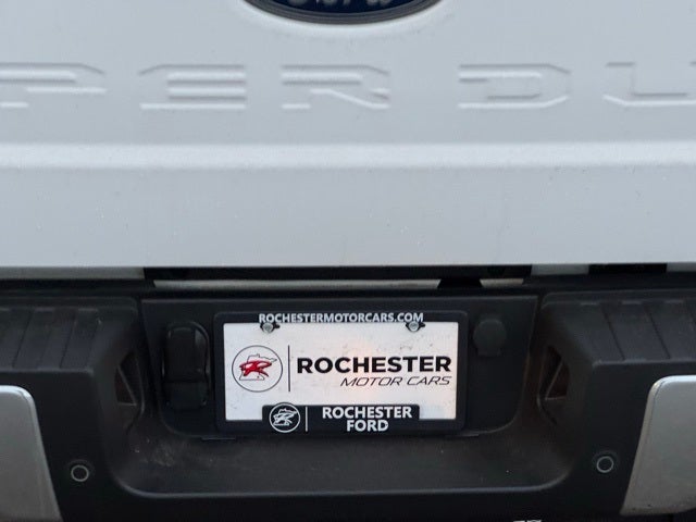 2026 Ford F-350SD Lariat w/ Twin Panel Moonroof + 2kw Pro Power Onboard