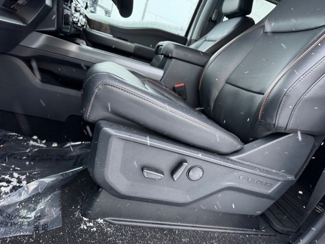 2026 Ford F-350SD Lariat w/ Twin Panel Moonroof + 2kw Pro Power Onboard