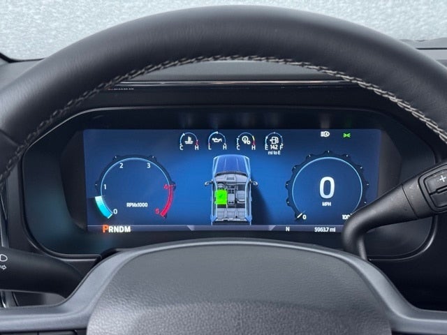 2026 Ford F-350SD Lariat w/ Twin Panel Moonroof + 2kw Pro Power Onboard