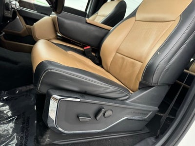 2023 Ford F-350SD Lariat w/ Twin Panel Moonroof + 360 Camera