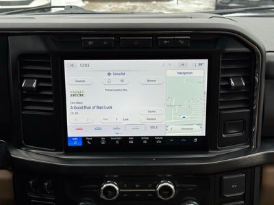 2023 Ford F-350SD Lariat w/ Twin Panel Moonroof + 360 Camera