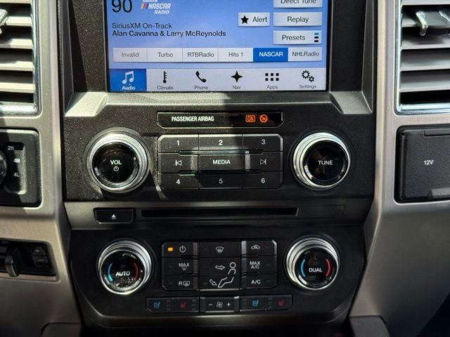 2017 Ford F-350SD Platinum