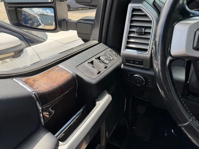 2017 Ford F-350SD Platinum