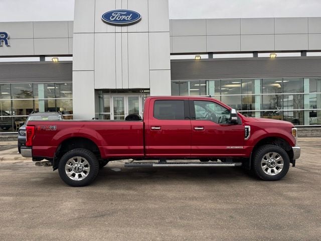 2019 Ford F-350SD Lariat w/ Navigation + Rear CHMSL Camera
