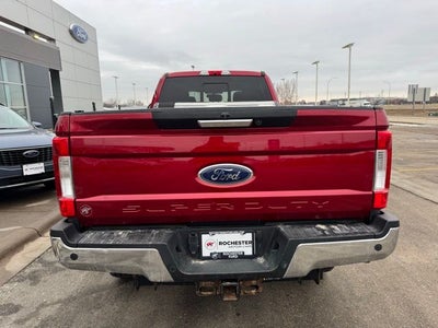 2019 Ford F-350SD Lariat w/ Navigation + Rear CHMSL Camera
